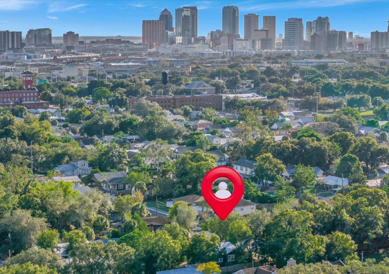 The Green Door In Ybor 坦帕 外观 照片